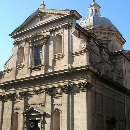 A 300 Passi Dal Colosseo *